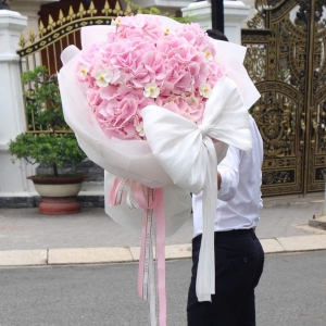 hoa-dep-gia-re-hoc-mon-giao-hoa-nhanh-mau-dep-moi-ngay