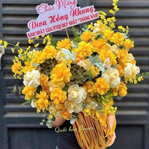 shop-hoa-tuoi-hoc-mon-dep-giao-hoa-nhanh-mau-hoa-sang-trong