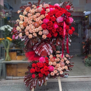 ke-chuc-mung-hoa-khai-truong-o-hoc-mon-shop-hoa-tuoi-quoc-bao-giao-nhanh-gia-tot