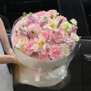 shop-hoa-tuoi-gia-re-dep-gan-day-o-hoc-mon-hoa-tuoi-quoc-bao