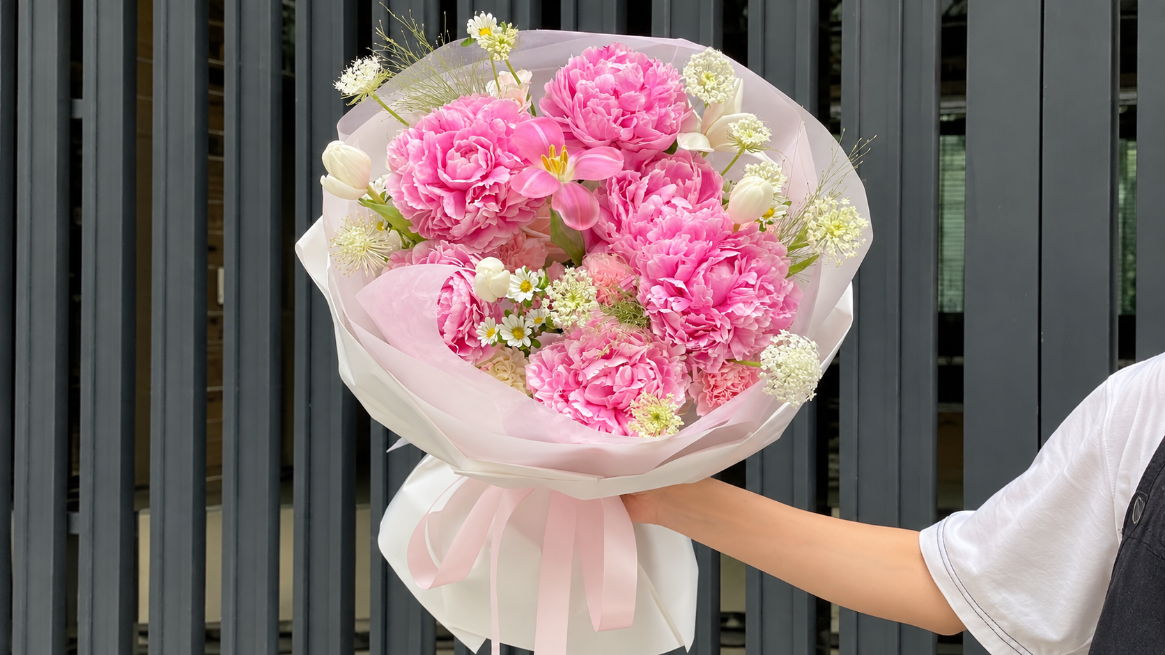 hoa cẩm chướng tặng mẹ ngày 20/10