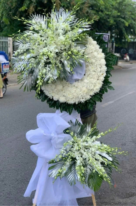 Mẫu Hoa Viếng 12