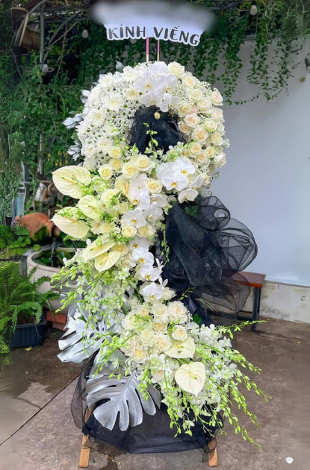 Mẫu Hoa Viếng 13